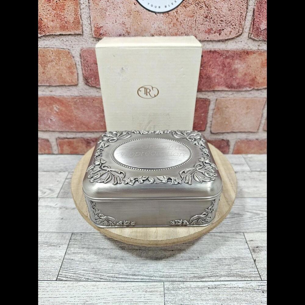 Things Remembered Vintage Ornate Jewelry Box Floral Vine Felt Lined Pewter Heavy